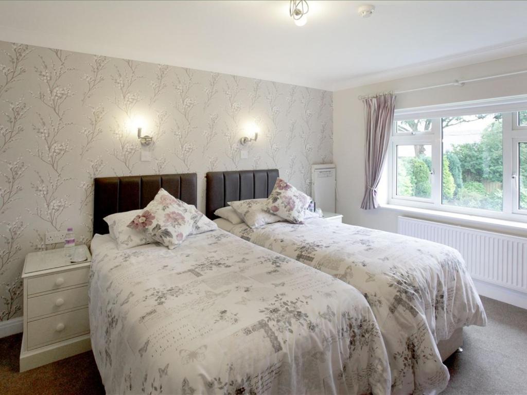 נאטספורד The Hinton Guest House מראה חיצוני תמונה